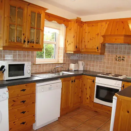 Holiday home Holiday Dalewood-1 Glengarriff
